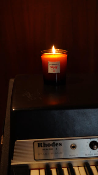 22 The Artistic Palace Studio - Scented Candle 190g