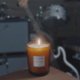 토마스 듀린과 함께하는 영혼을 울리는 음악의 마법 속으로 2 SCENT SHOT GIF 1